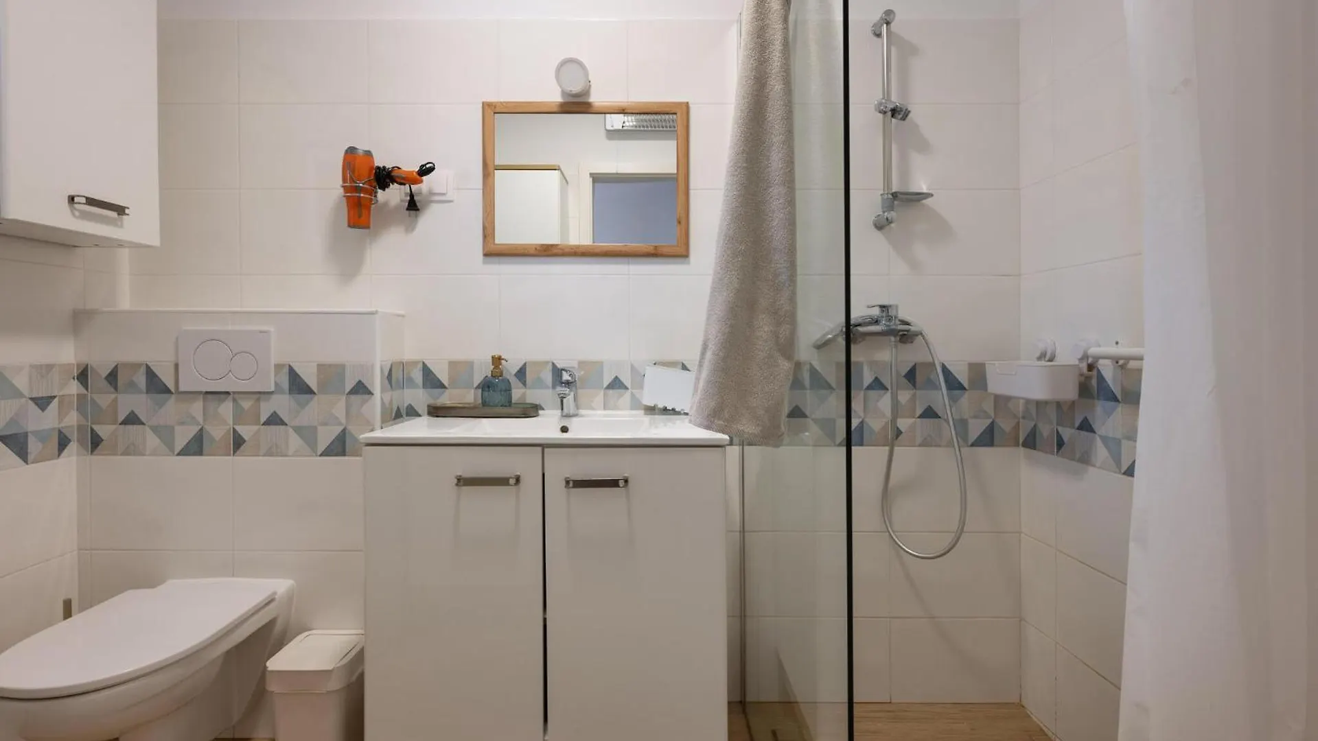 Gorgeous Apartment In Fazana With Wifi