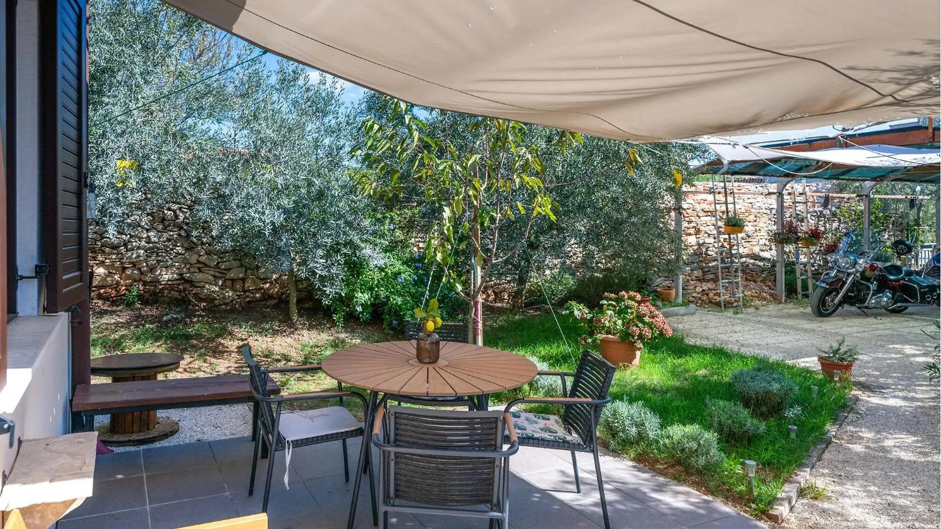 Gorgeous Apartment In Fazana With Wifi